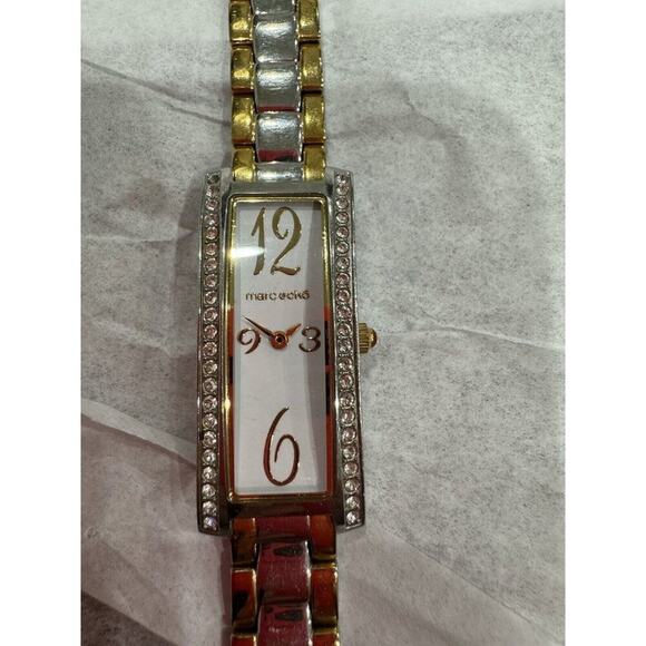 MARC ECKO Lady's Bracelet Gold/Silver Watch Crystals Quartz - Picture 2 of 6